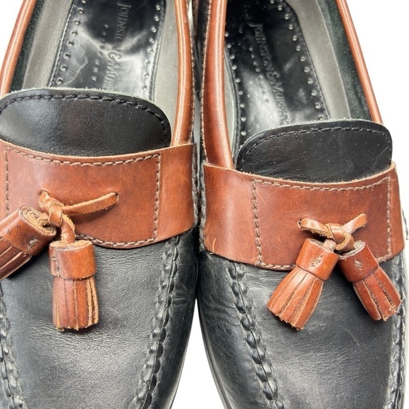 Johnston & Murphy Tassel Loafers Shoe Size 8.5 Black Brown Leather Moc Toe EUC - Picture 3 of 10
